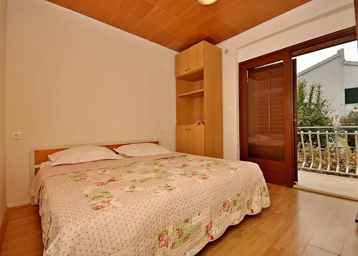 Jakov Apartament